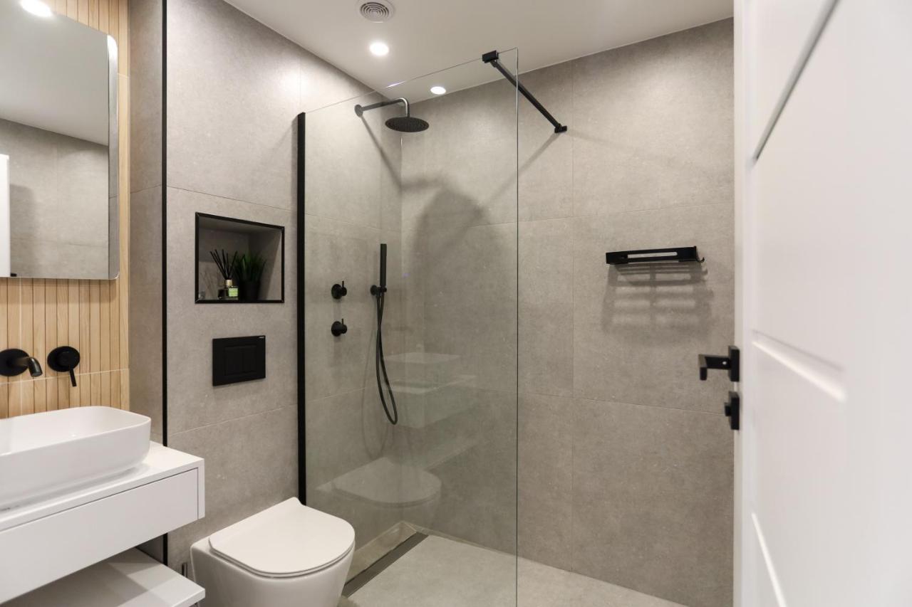 Luxurious City Centre Apartment เพิร์ท ภายนอก รูปภาพ