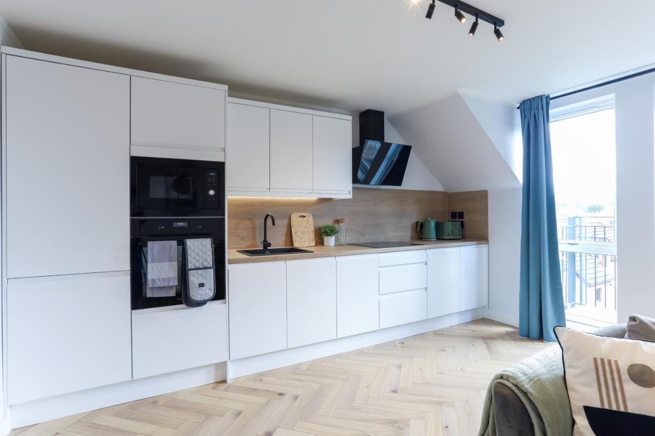 Luxurious City Centre Apartment เพิร์ท ภายนอก รูปภาพ