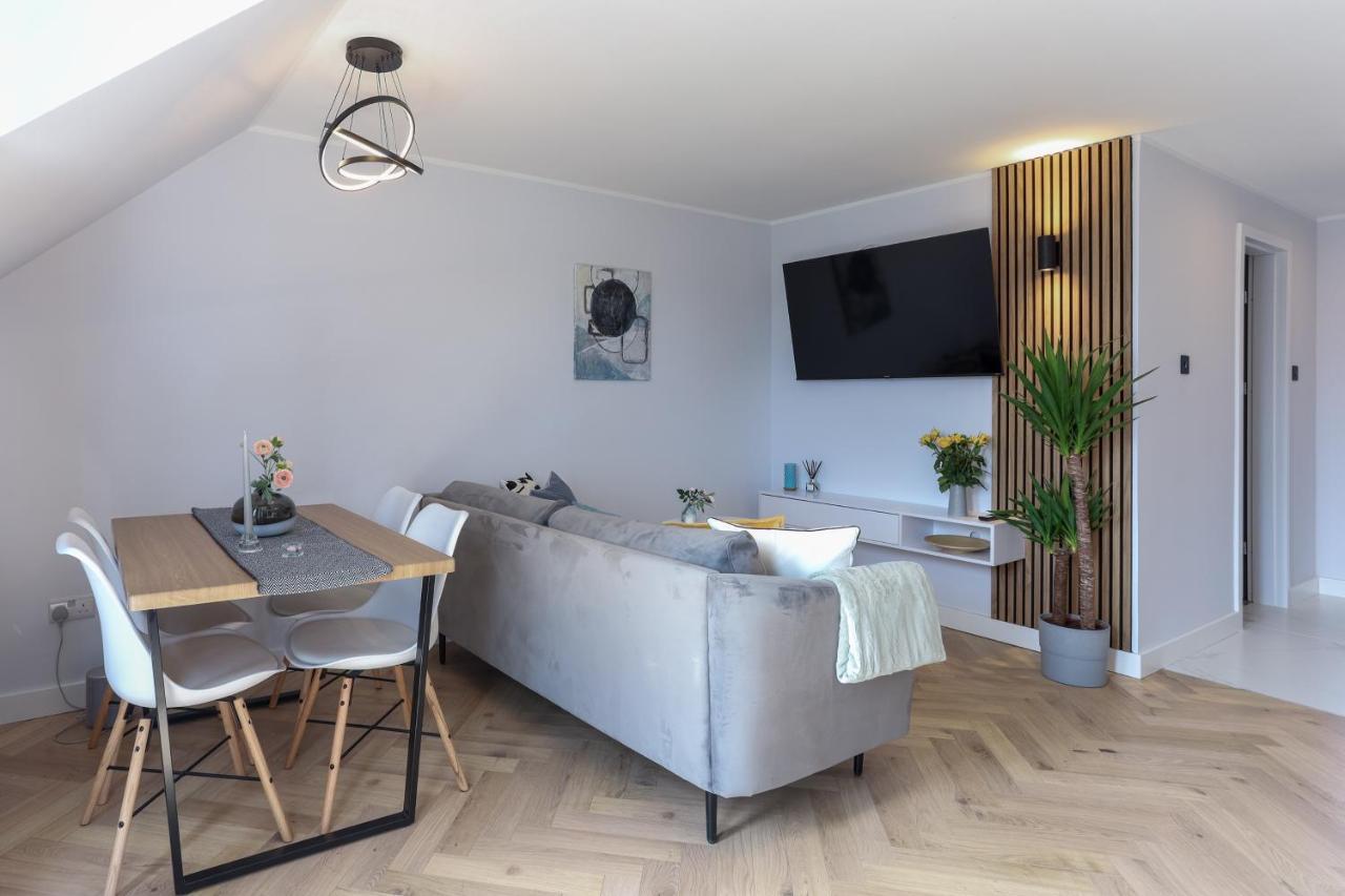 Luxurious City Centre Apartment เพิร์ท ภายนอก รูปภาพ